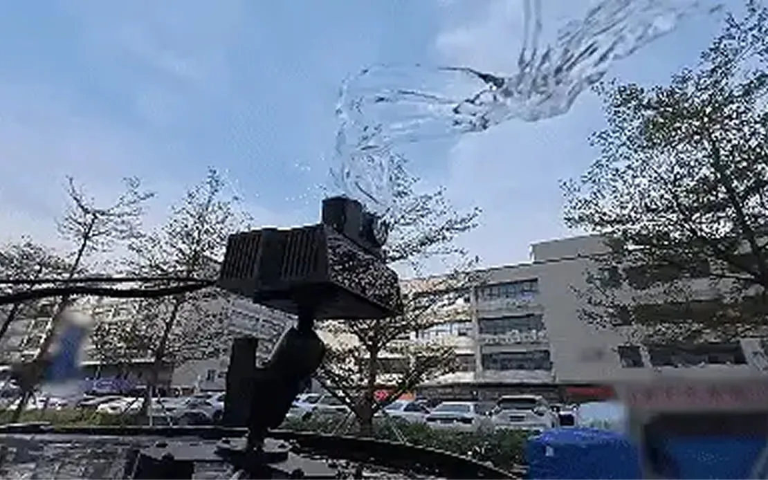 RoboSense EM4 suppressing airborne particle noise in rain, fog and dust while keeping real returns