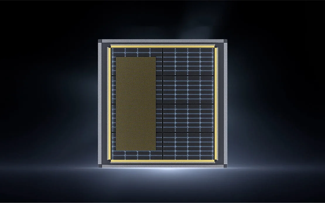Digital architecture diagram with SPAD-SoC receiver and VCSEL emitter chips in the RoboSense EMX